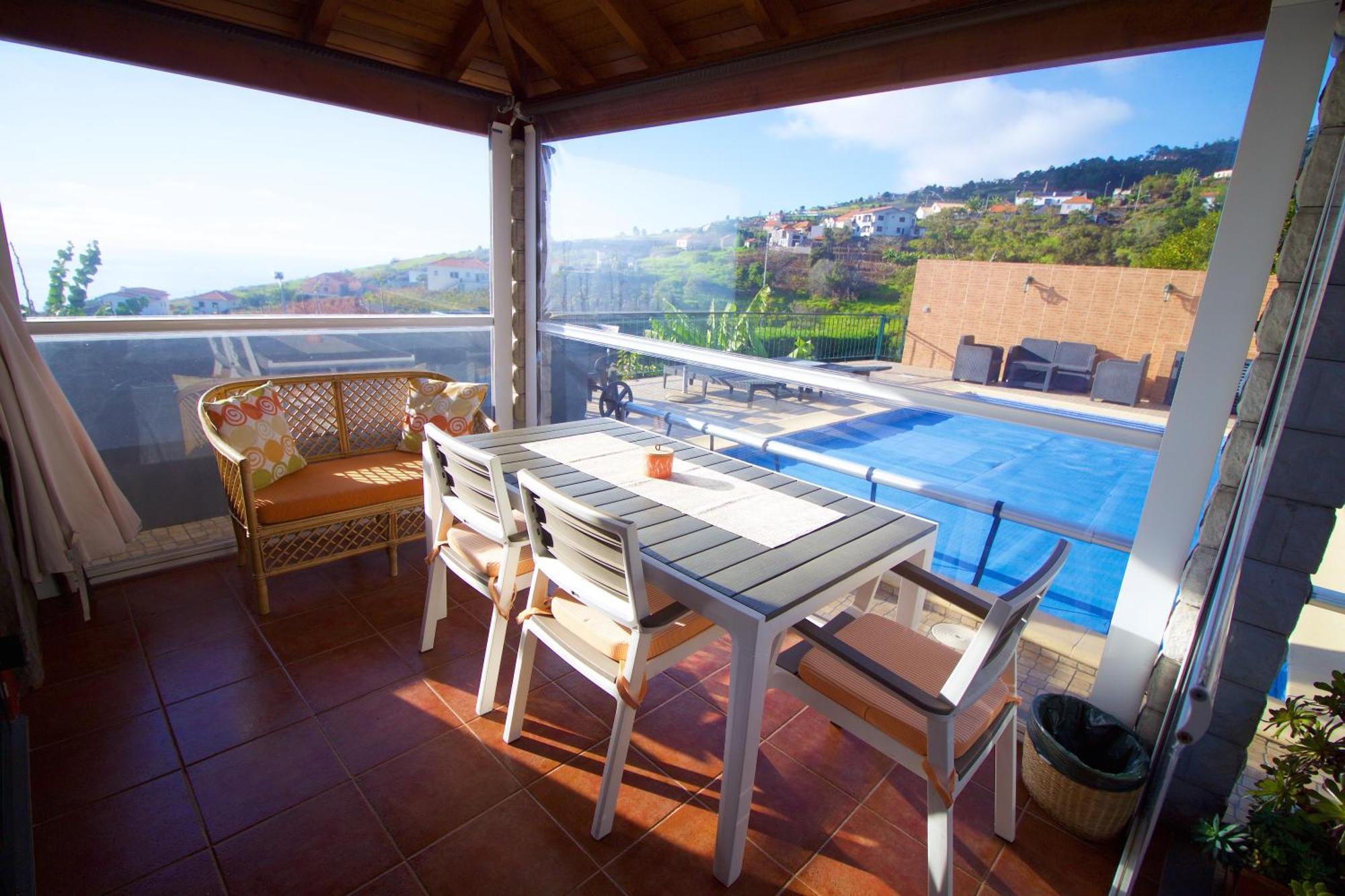 Casa Da Rainha Bungallow Estreito Da Calheta ภายนอก รูปภาพ