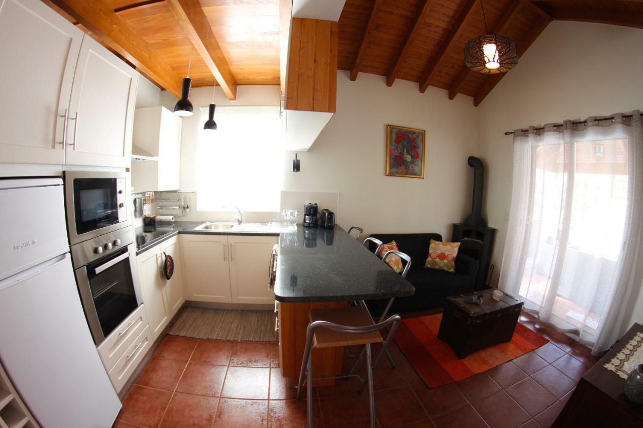 Casa Da Rainha Bungallow Estreito Da Calheta ภายนอก รูปภาพ